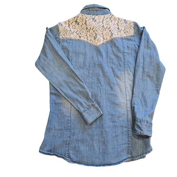Wrangler Women’s Western Denim Shirt Lace Yoke Pearl Snap Medium - Picture 7 of 11